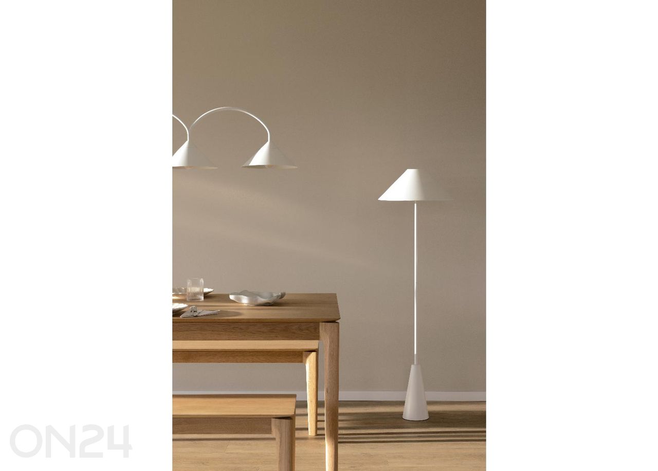 Põrandalamp Cannes suurendatud