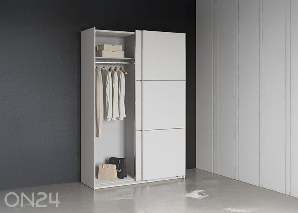 Riidekapp Alhambra suurendatud