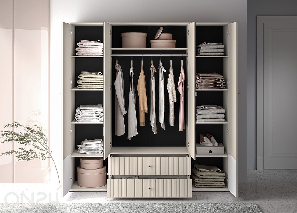 Riidekapp Sophie suurendatud