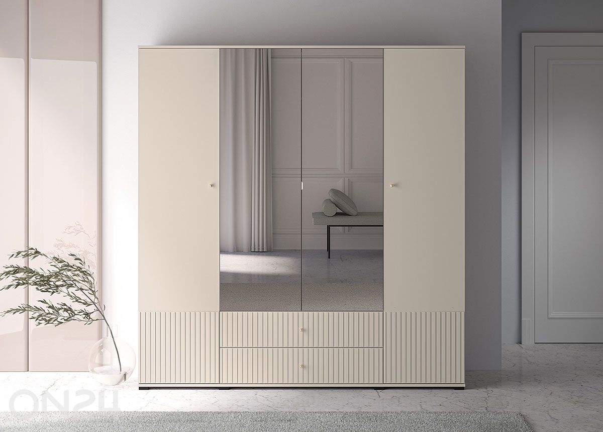 Riidekapp Sophie suurendatud