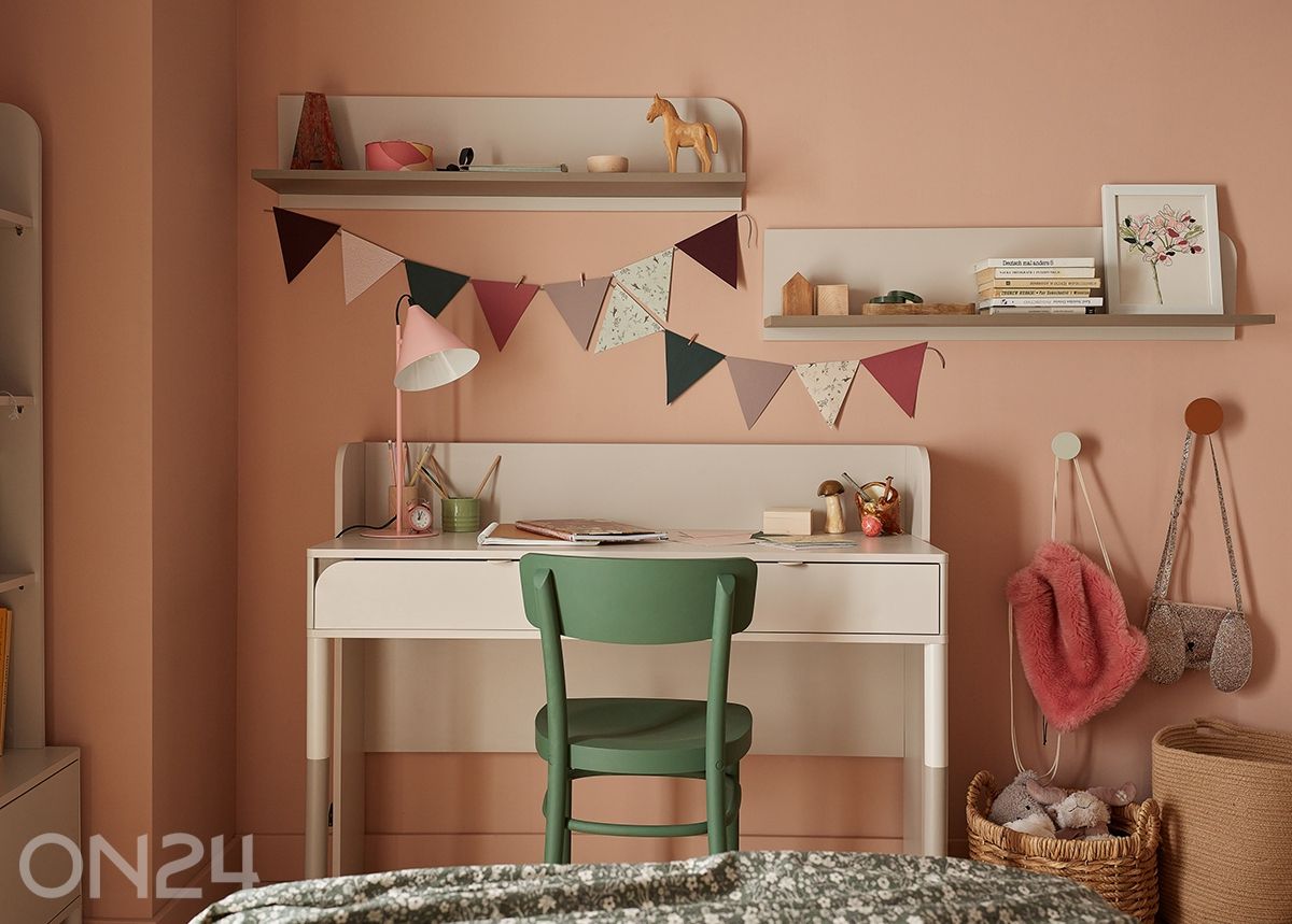 Riiul Harmony suurendatud