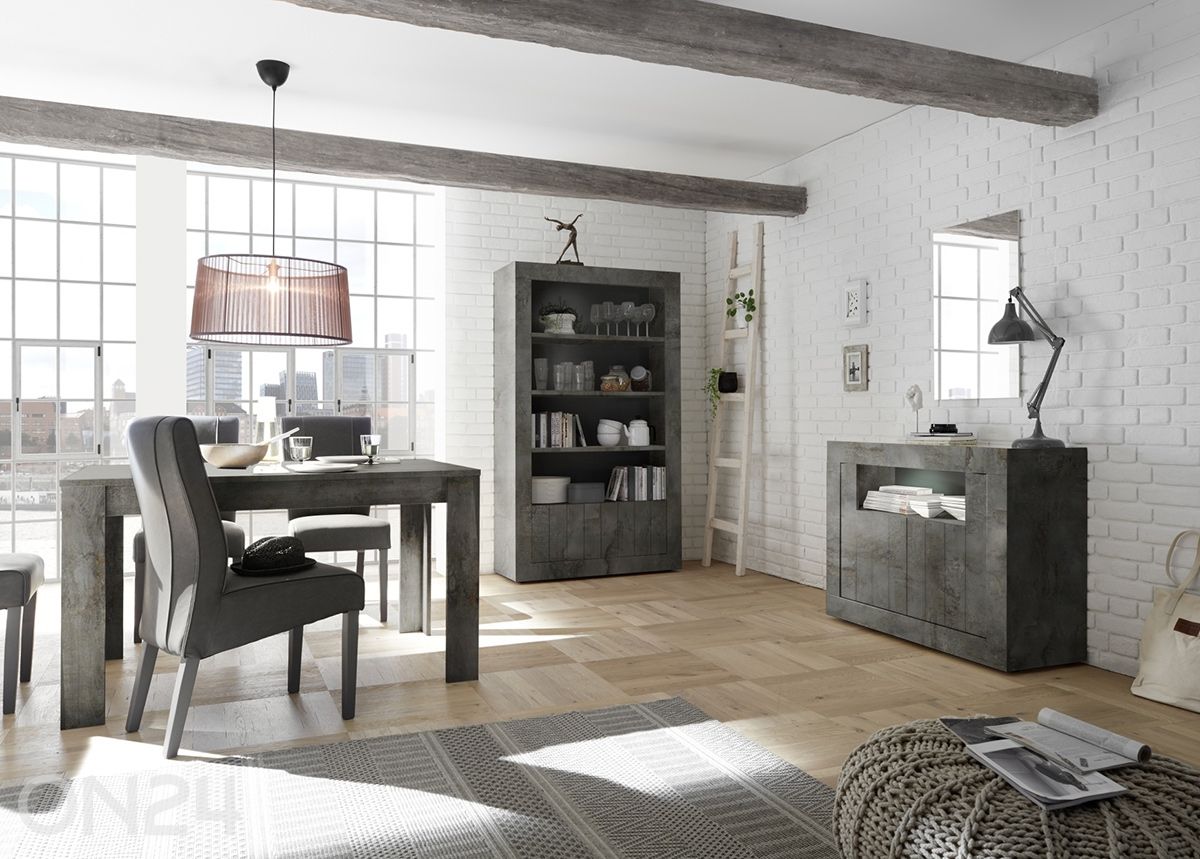 Riiul Urbino suurendatud