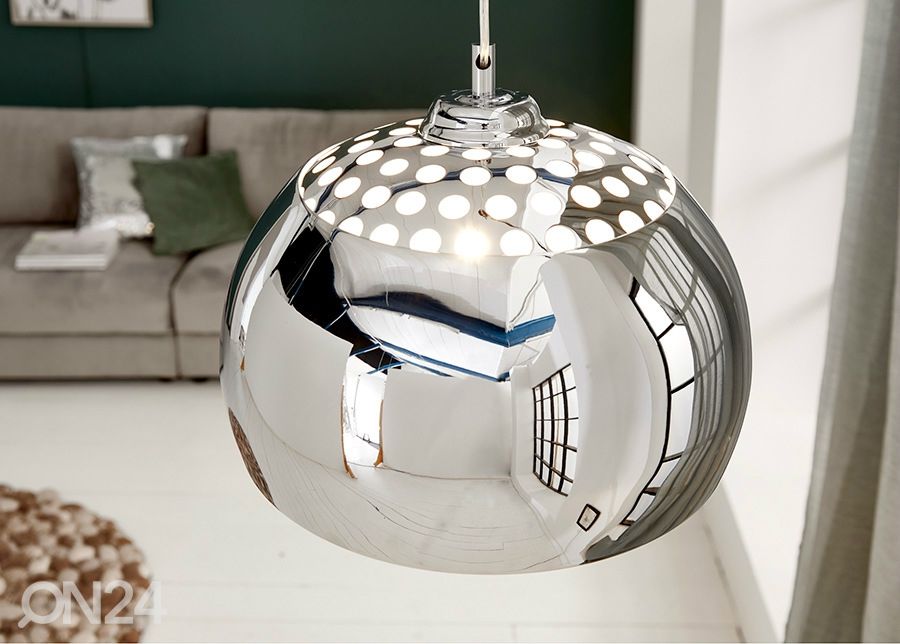 Rippvalgusti Chrome Ball suurendatud
