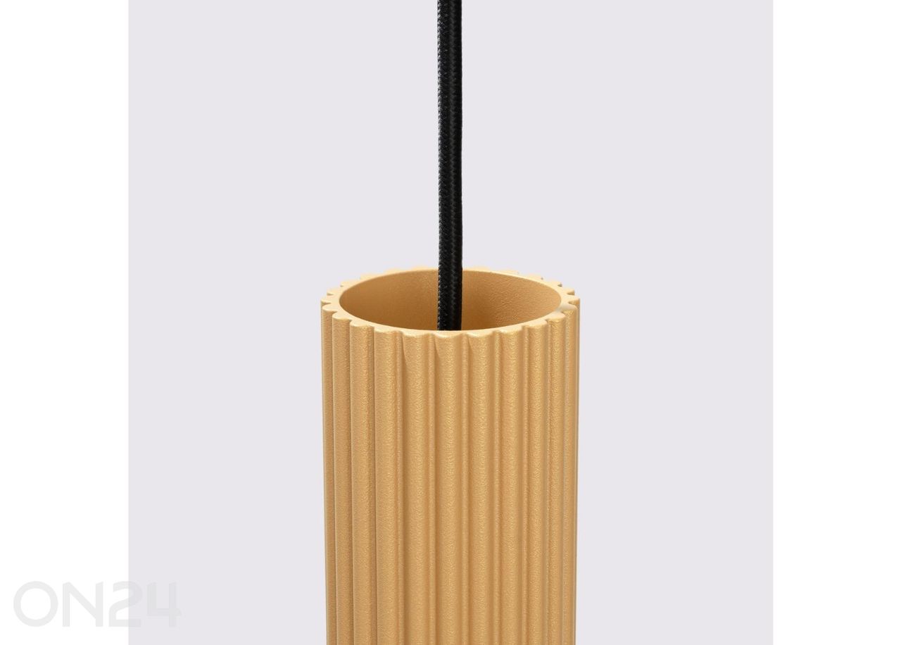 Rippvalgusti Karbon 1 suurendatud