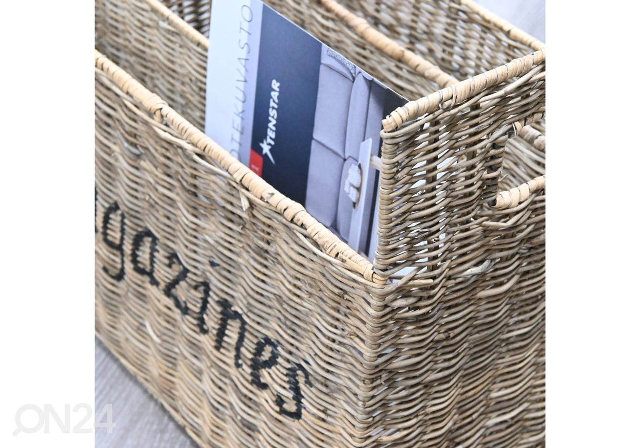 Rotangist ajalehehoidja Magazine suurendatud