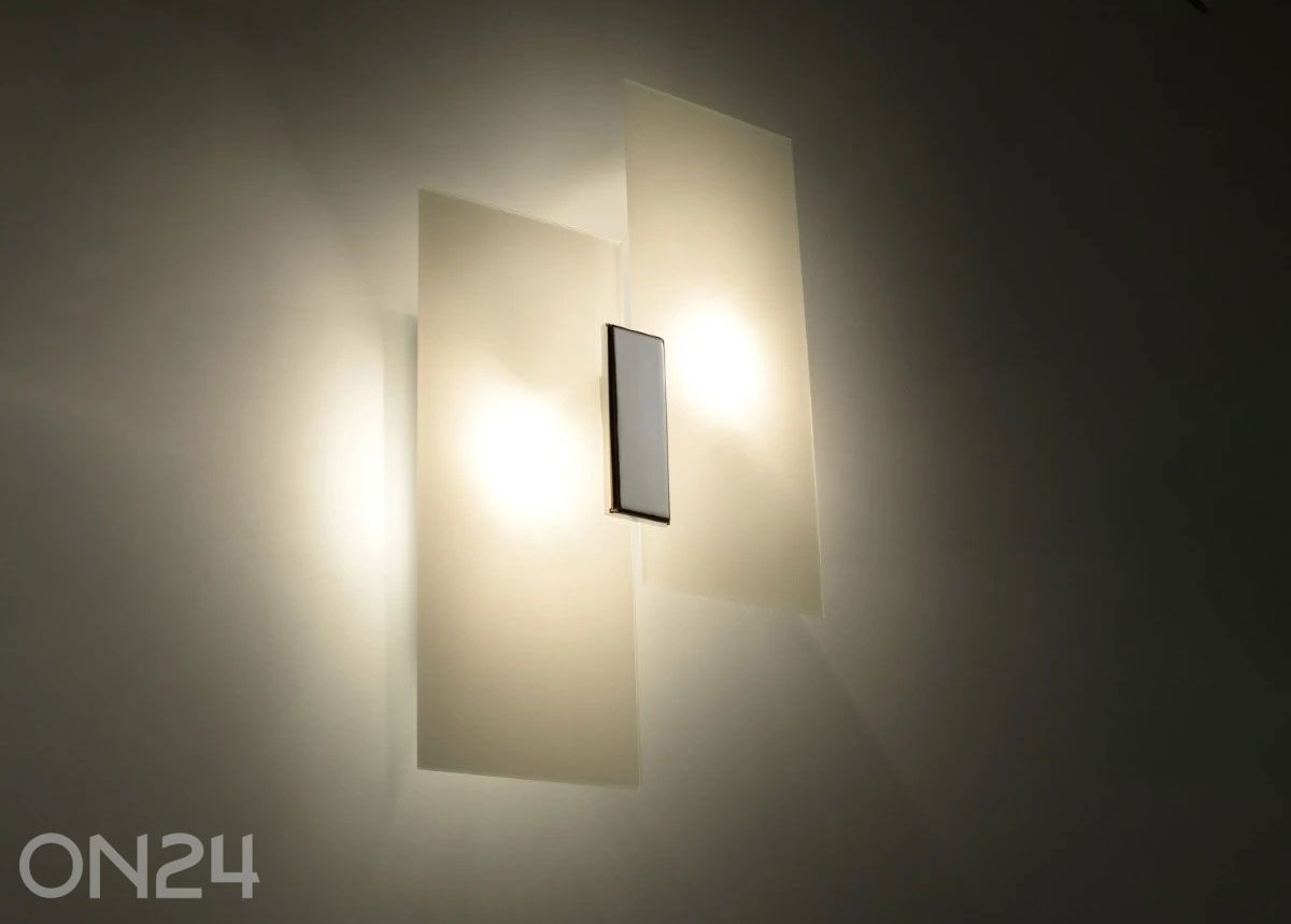 Seinalamp Fabiano suurendatud