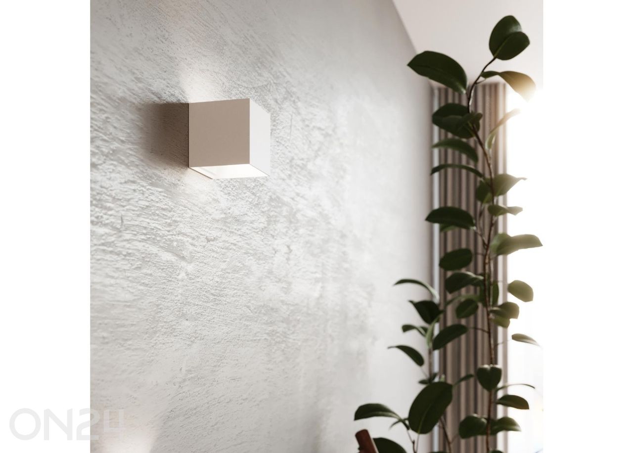 Seinalamp Luca LED suurendatud