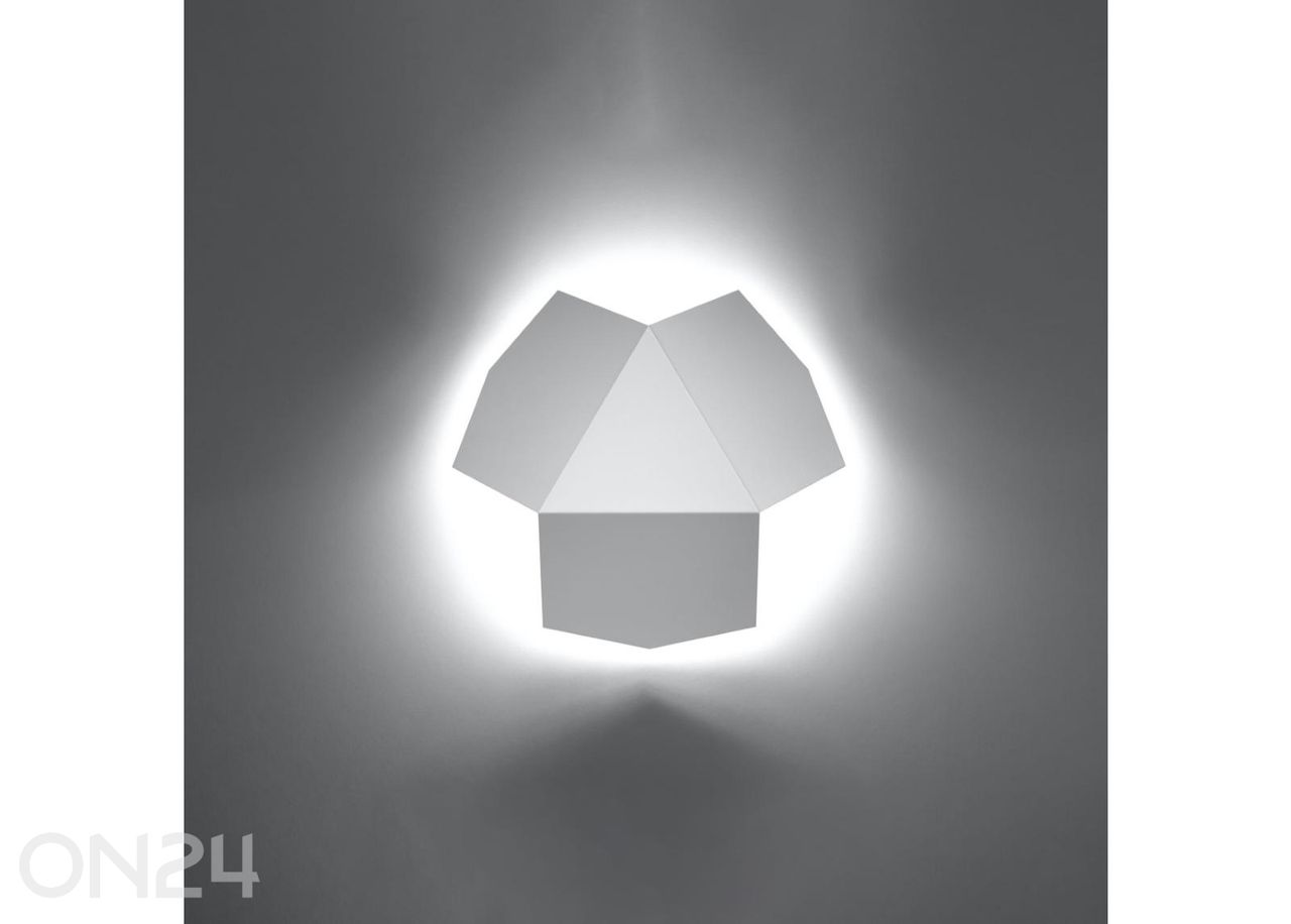 Seinalamp Tre suurendatud