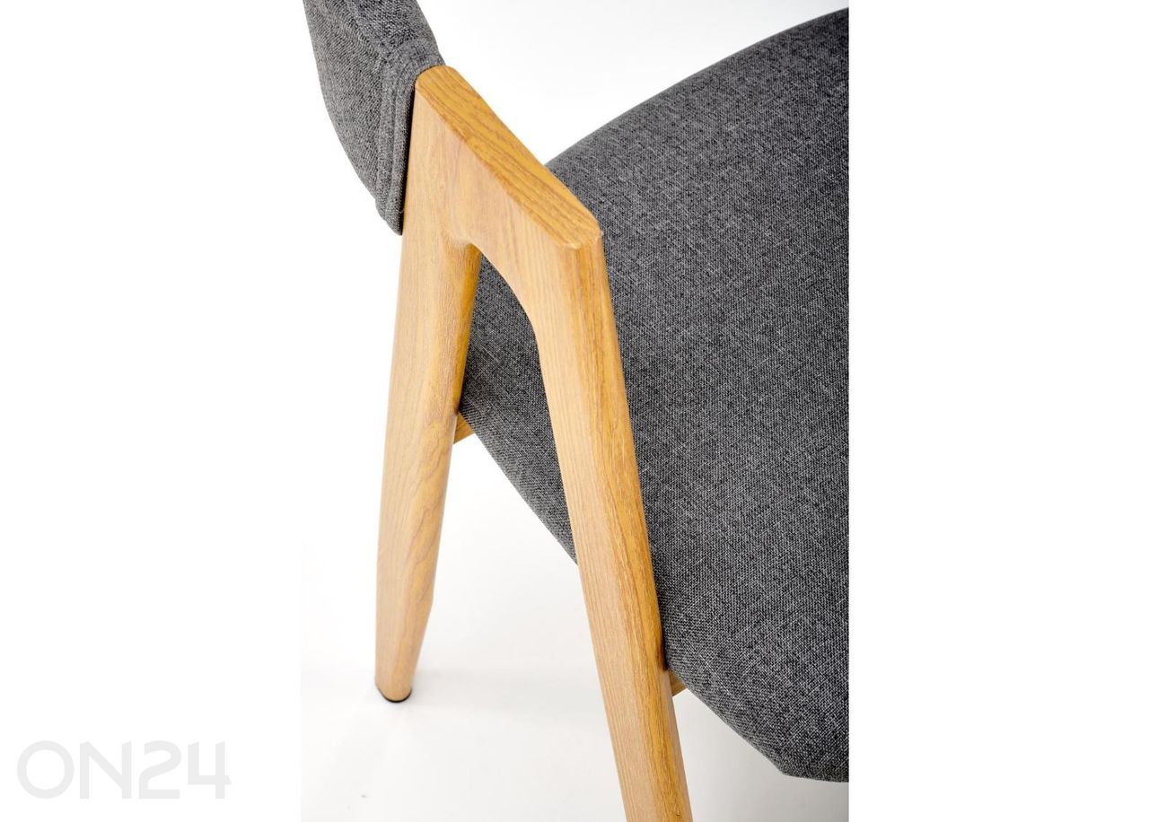 Söögitool suurendatud