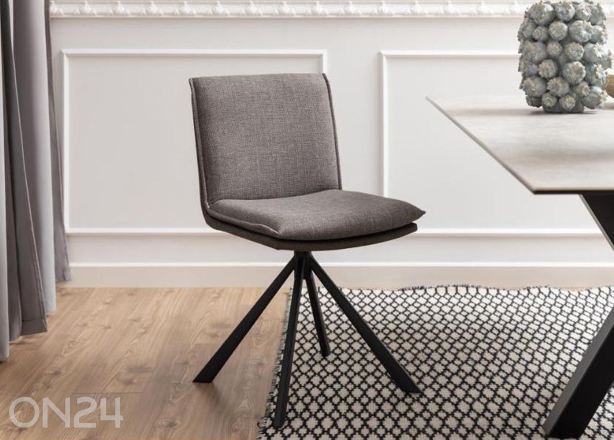 Söögitool Flynn suurendatud