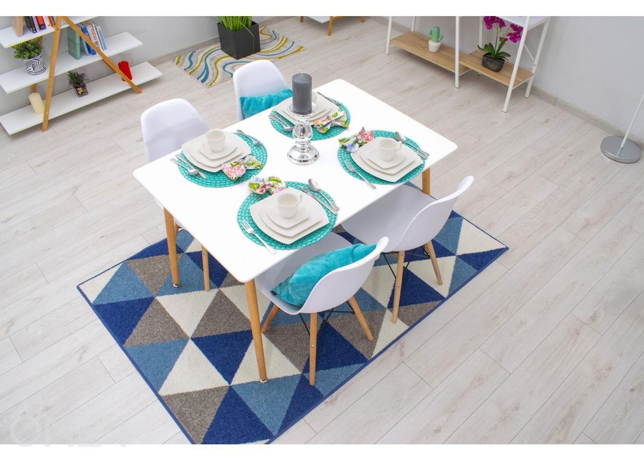 Söögitool Osaka suurendatud