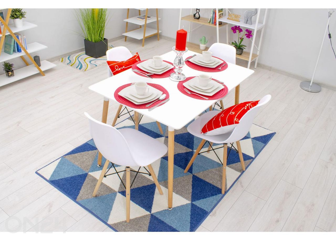 Söögitool Osaka suurendatud