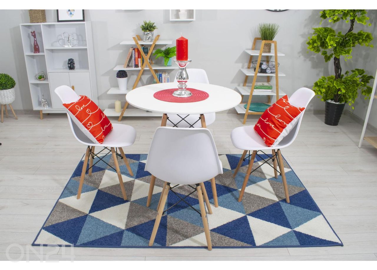 Söögitool Osaka suurendatud