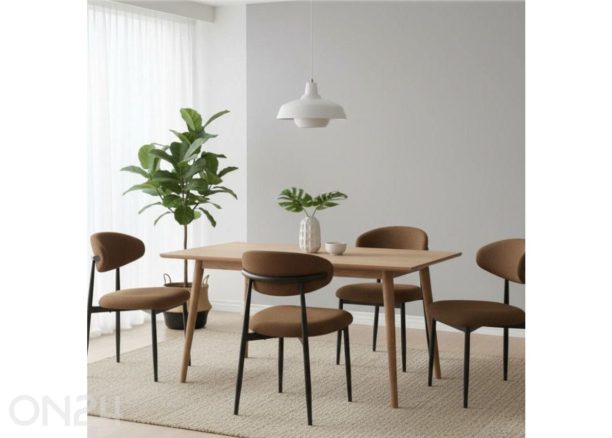 Tool Debora suurendatud