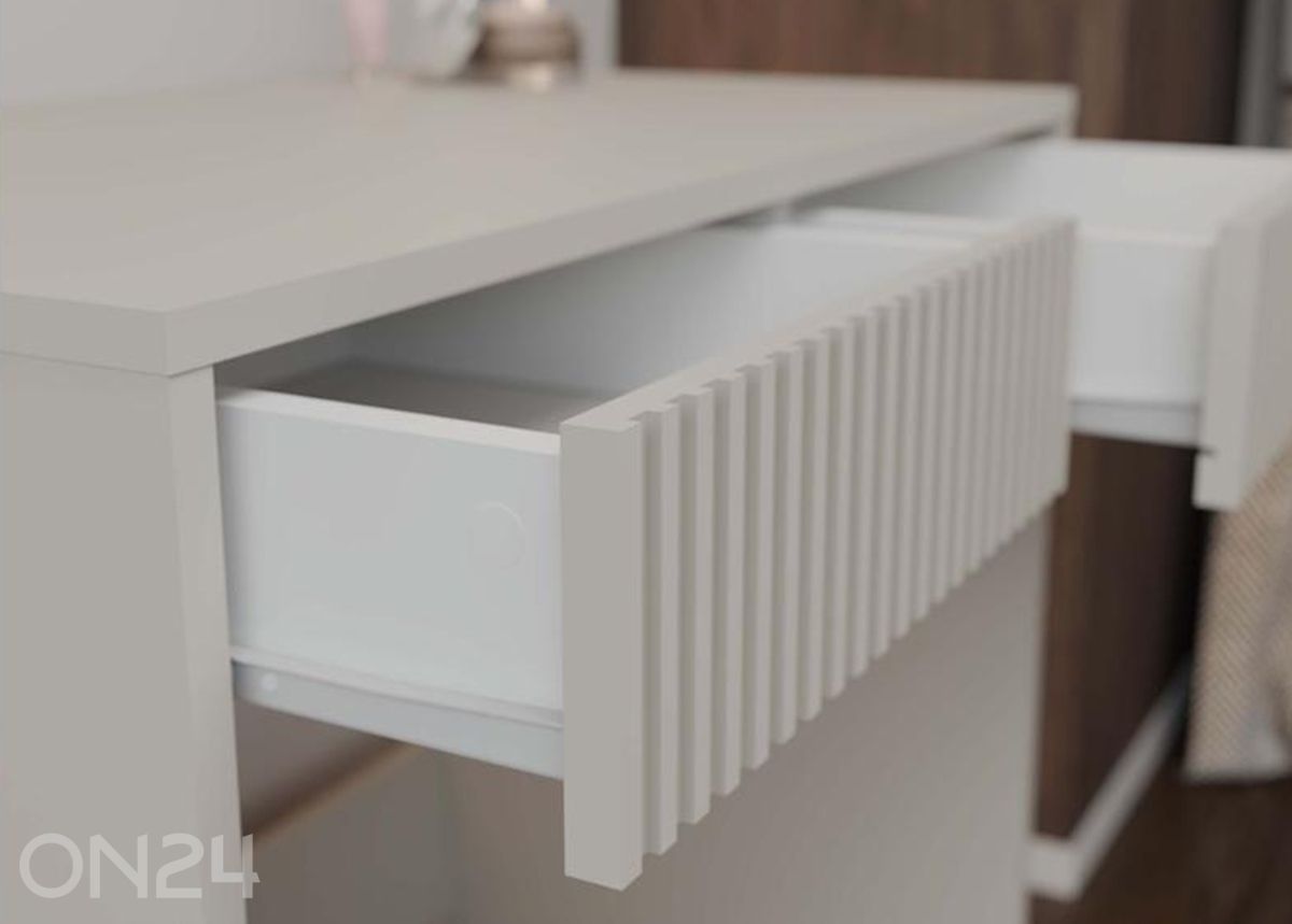 Tualettlaud suurendatud