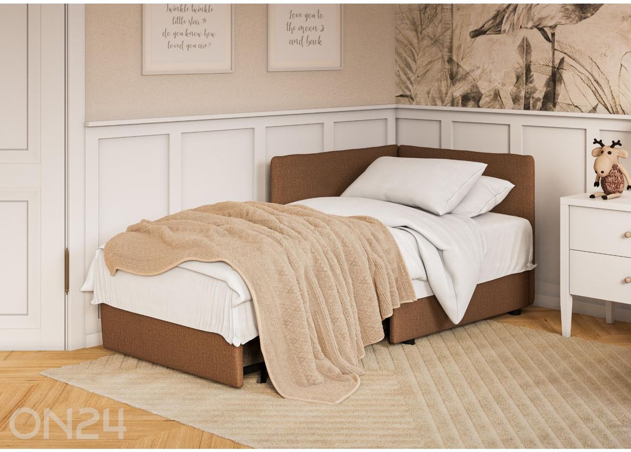 Tugitoolvoodi Uno suurendatud