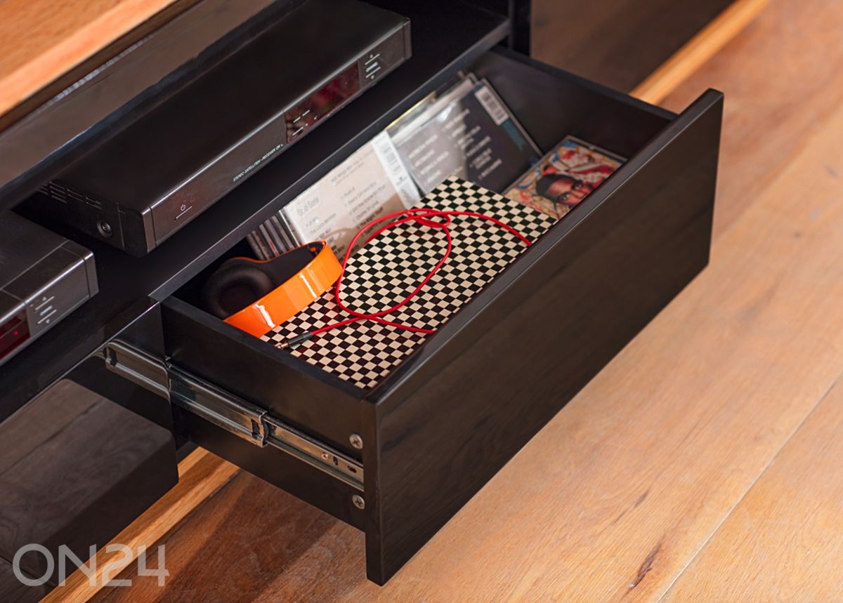 Tv-alus Chiaro suurendatud