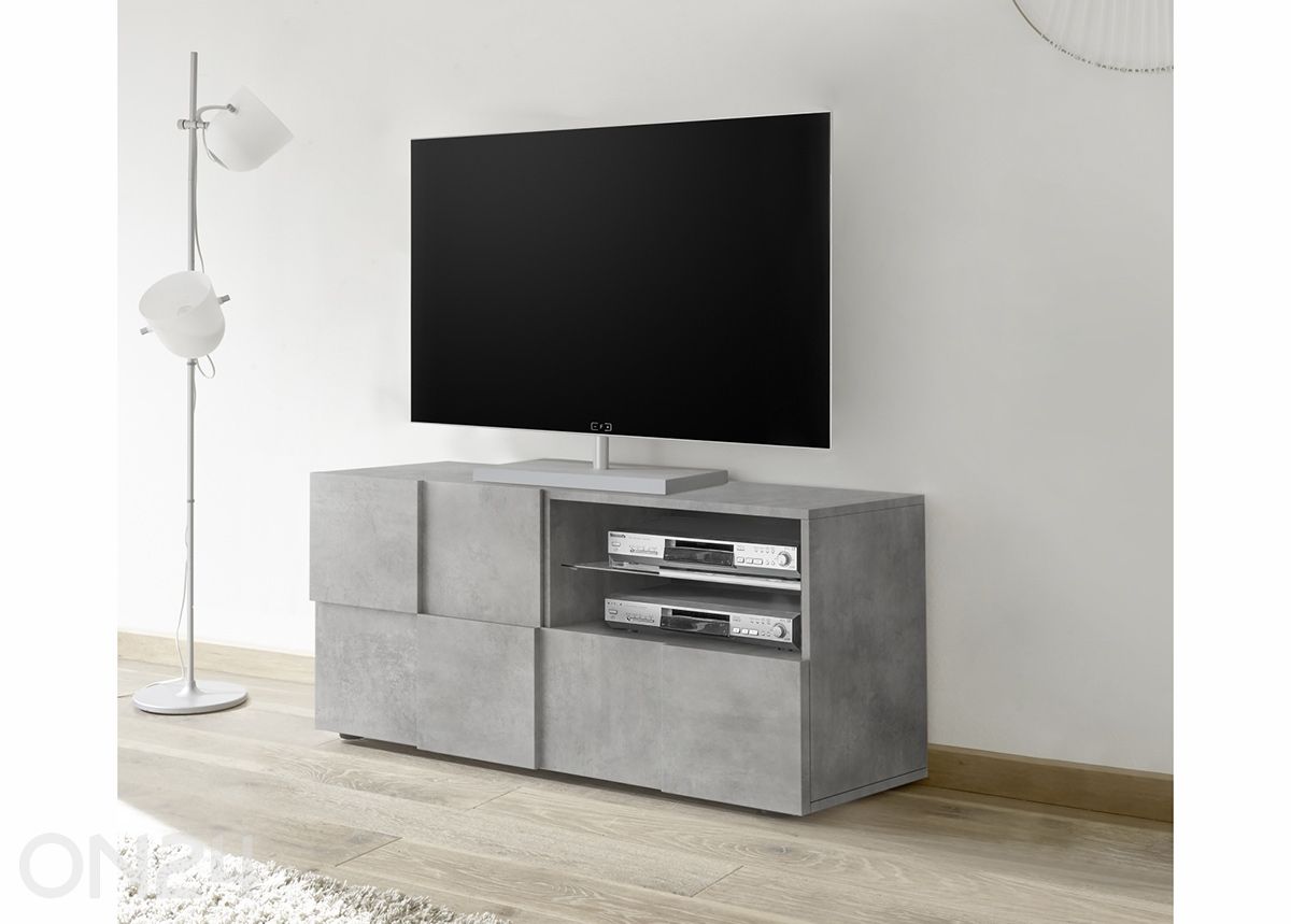 Tv-alus Dama suurendatud