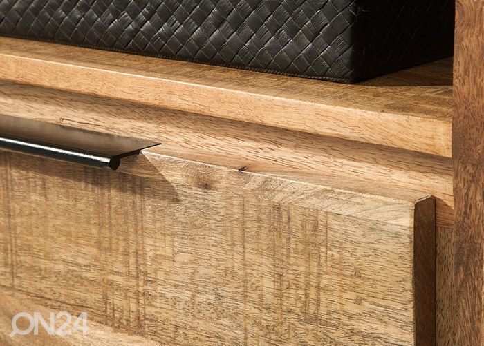 TV-alus Iron Craft suurendatud