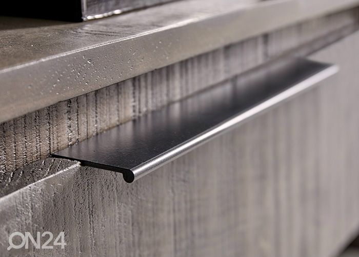 TV-alus Iron Craft suurendatud