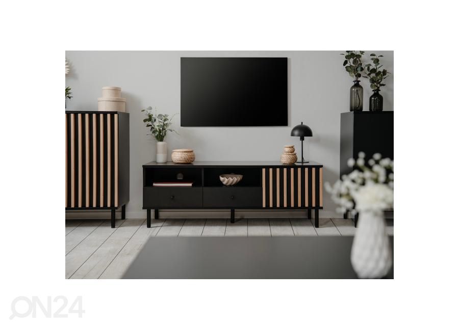 Tv-alus Monza 1u2s suurendatud