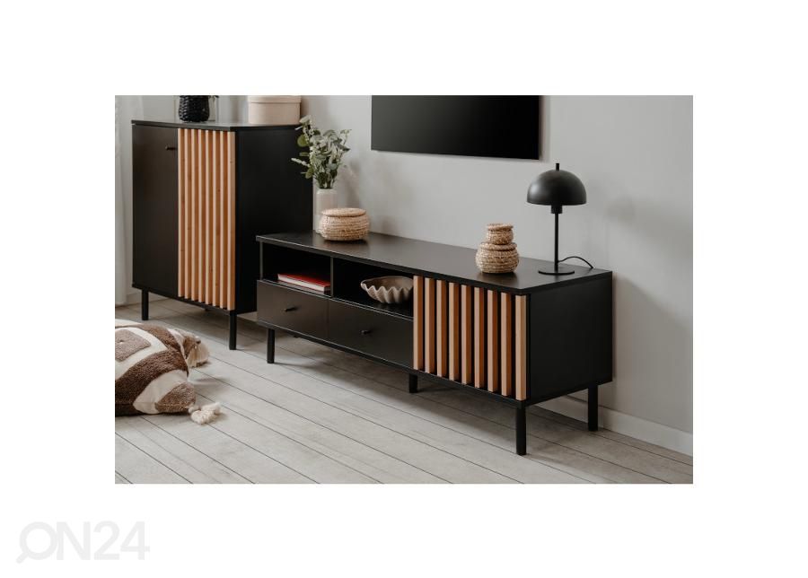 Tv-alus Monza 1u2s suurendatud