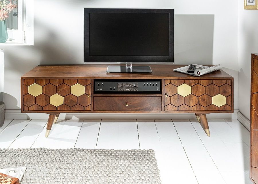 Tv-alus Mystic Living suurendatud