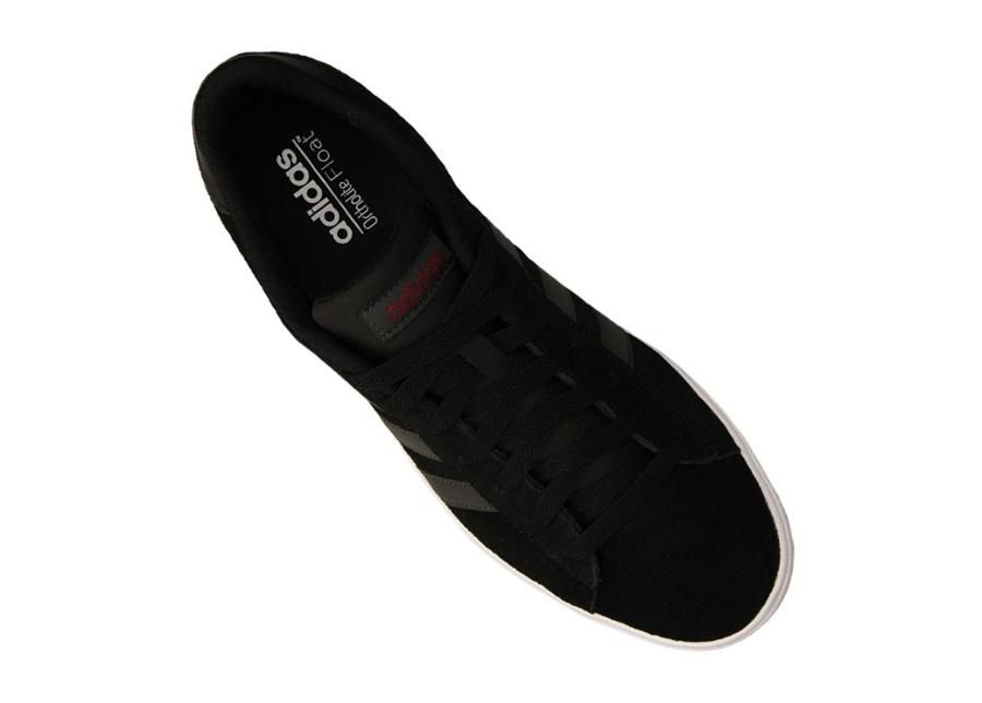 Vabaajajalatsid meestele adidas Daily 2.0 M DB0155 suurendatud