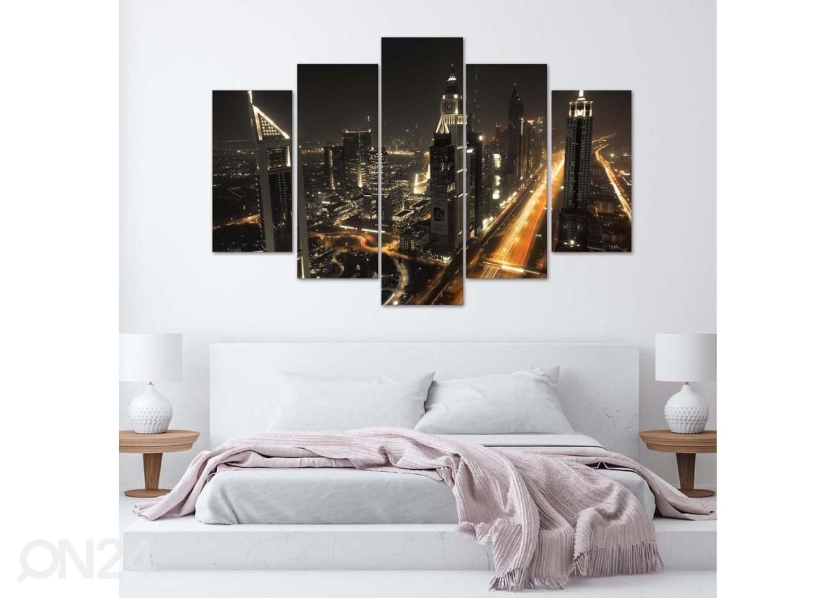 Viieosaline seinapilt Dubai Panorama at Night 200x100 cm suurendatud