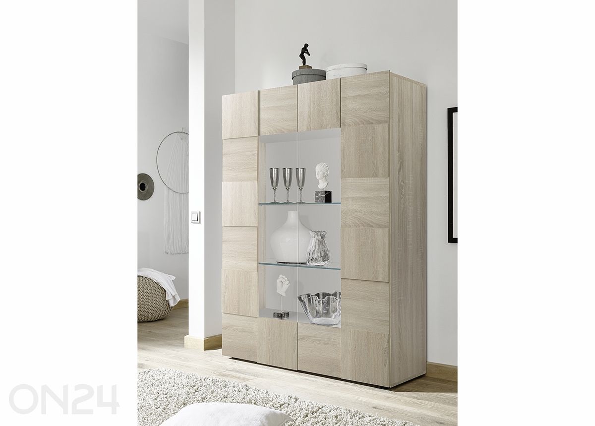 Vitriinkapp Dama suurendatud