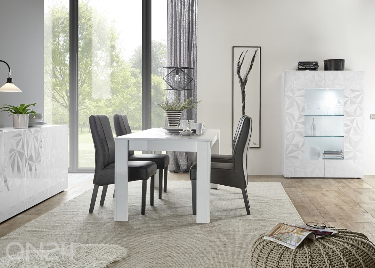 Vitriinkapp Prisma suurendatud