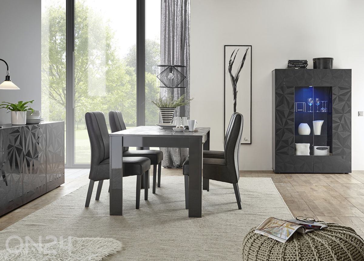 Vitriinkapp Prisma suurendatud