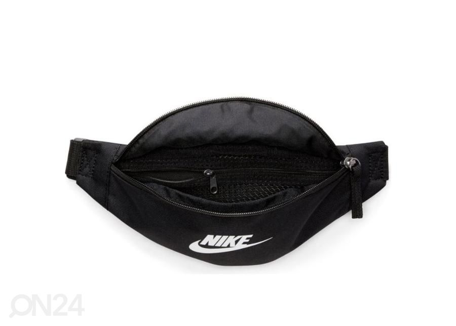 Vöökott Nike Heritage suurendatud