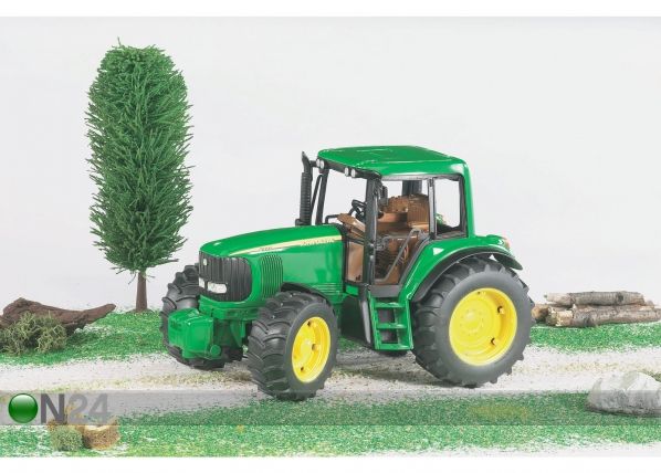 Bruder John Deere traktor 1:16