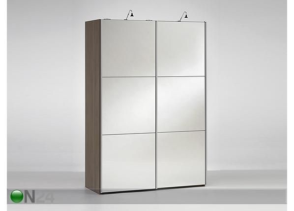 Lükandustega riidekapp Stock