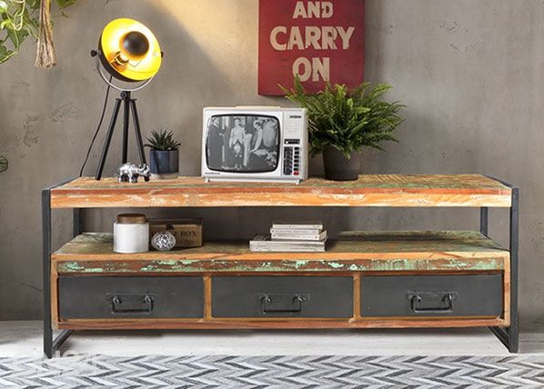 TV-alus Bali