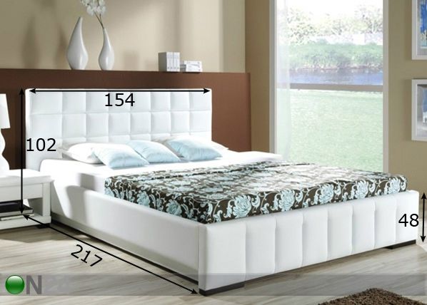 Voodi 140x200 cm mõõdud