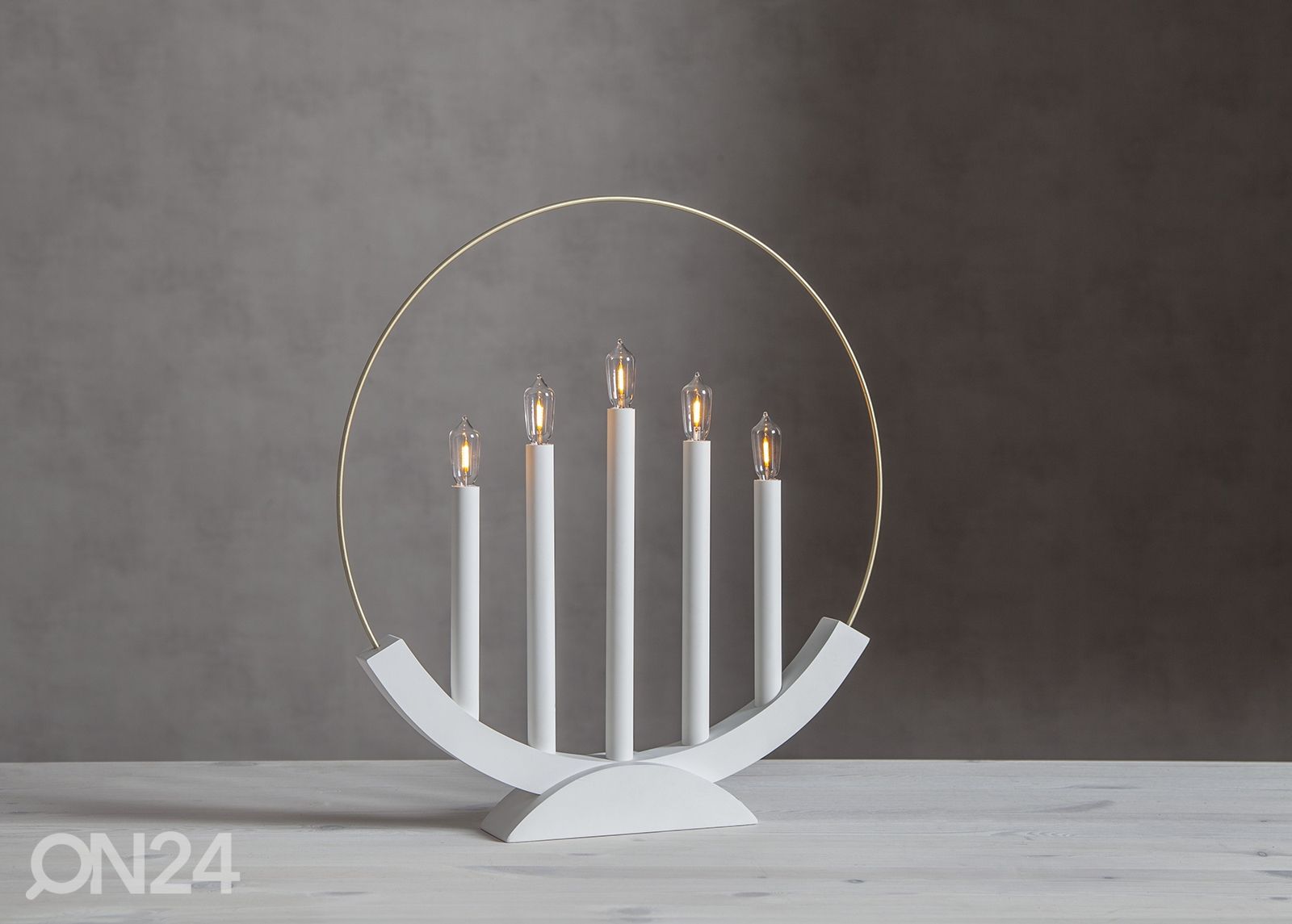 Advendiküünal Brace, valge suurendatud