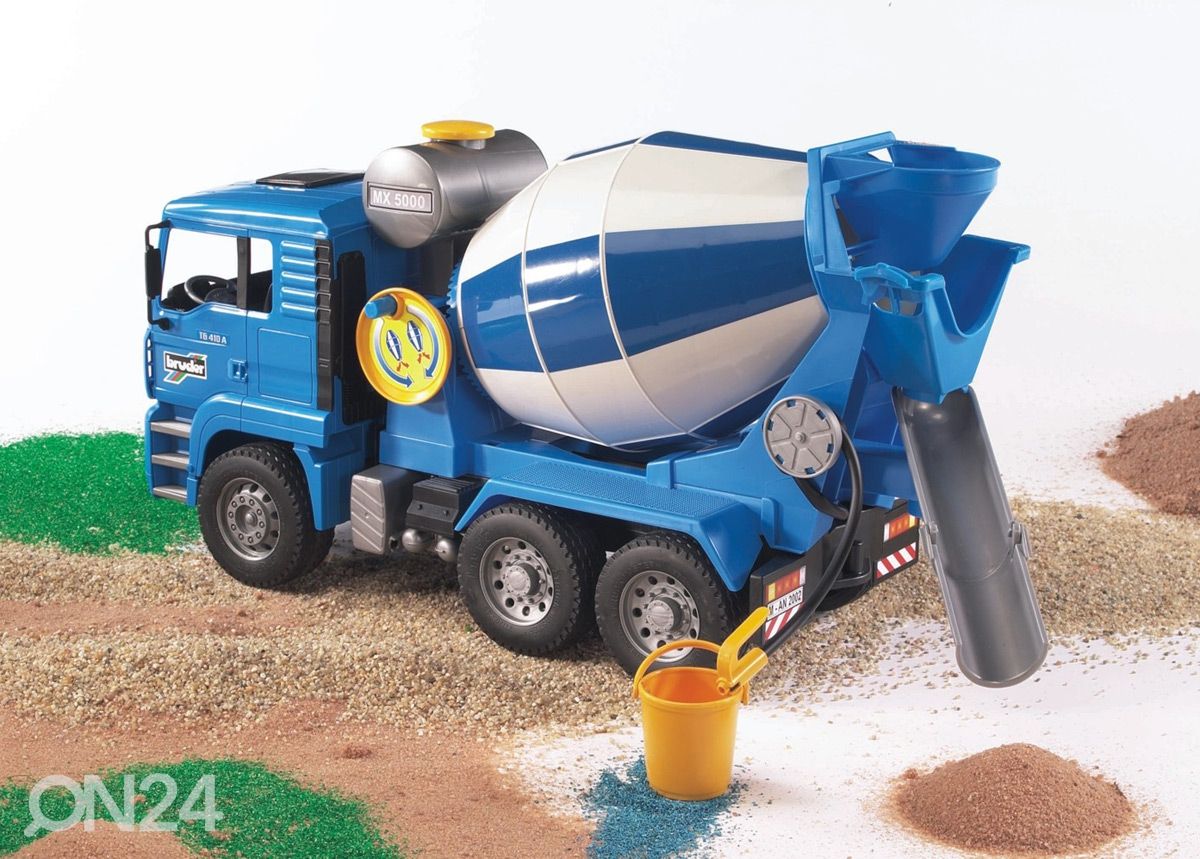 Bruder MAN seguauto 1:16 suurendatud