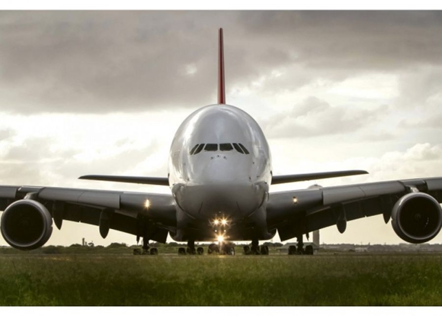 Fliis fototapeet Airbus 225x250 cm suurendatud