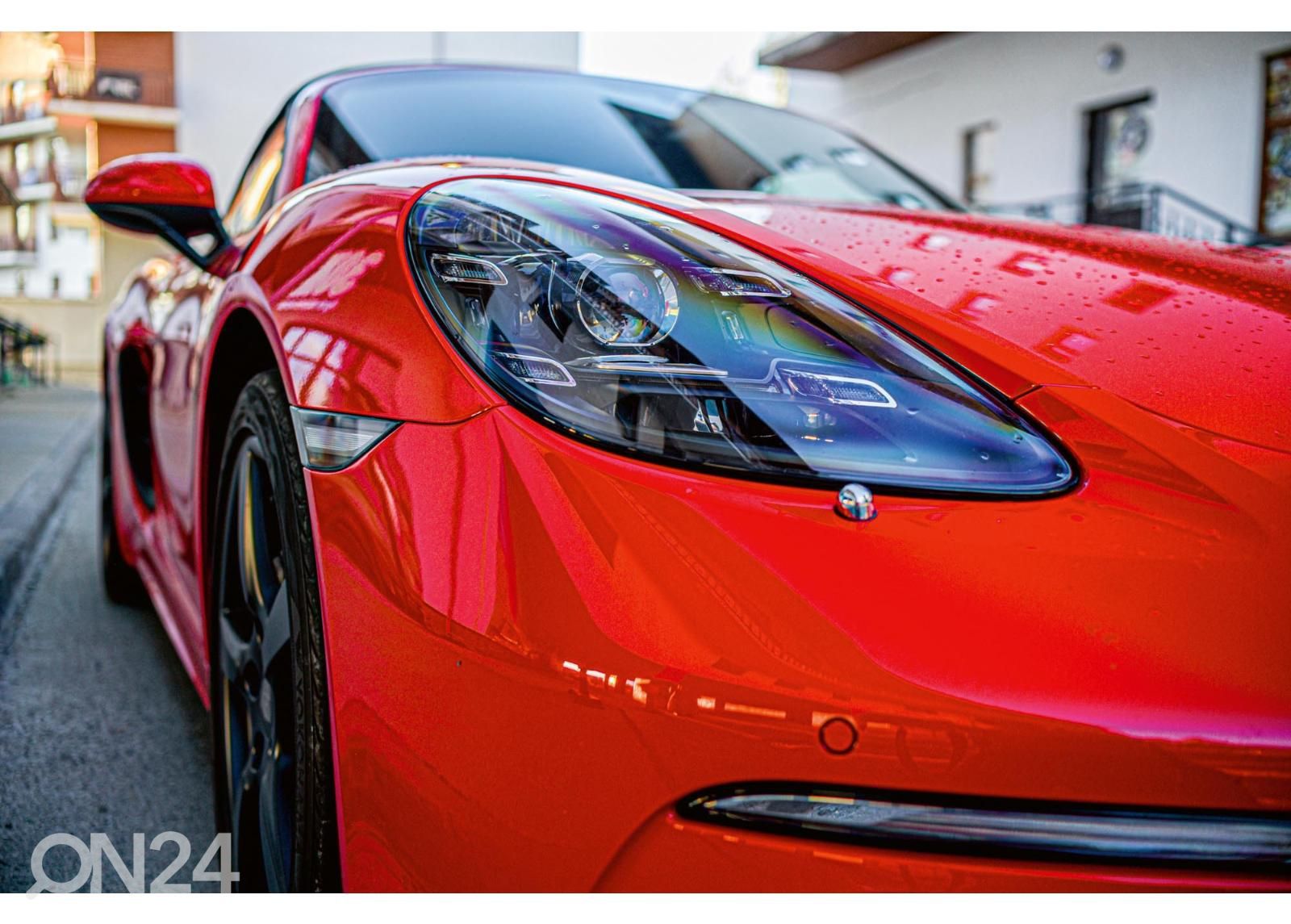 Fliis fototapeet Bright Red Car suurendatud