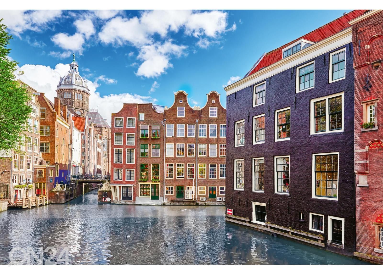 Fliis fototapeet Mural Embankments Of Amsterdam suurendatud