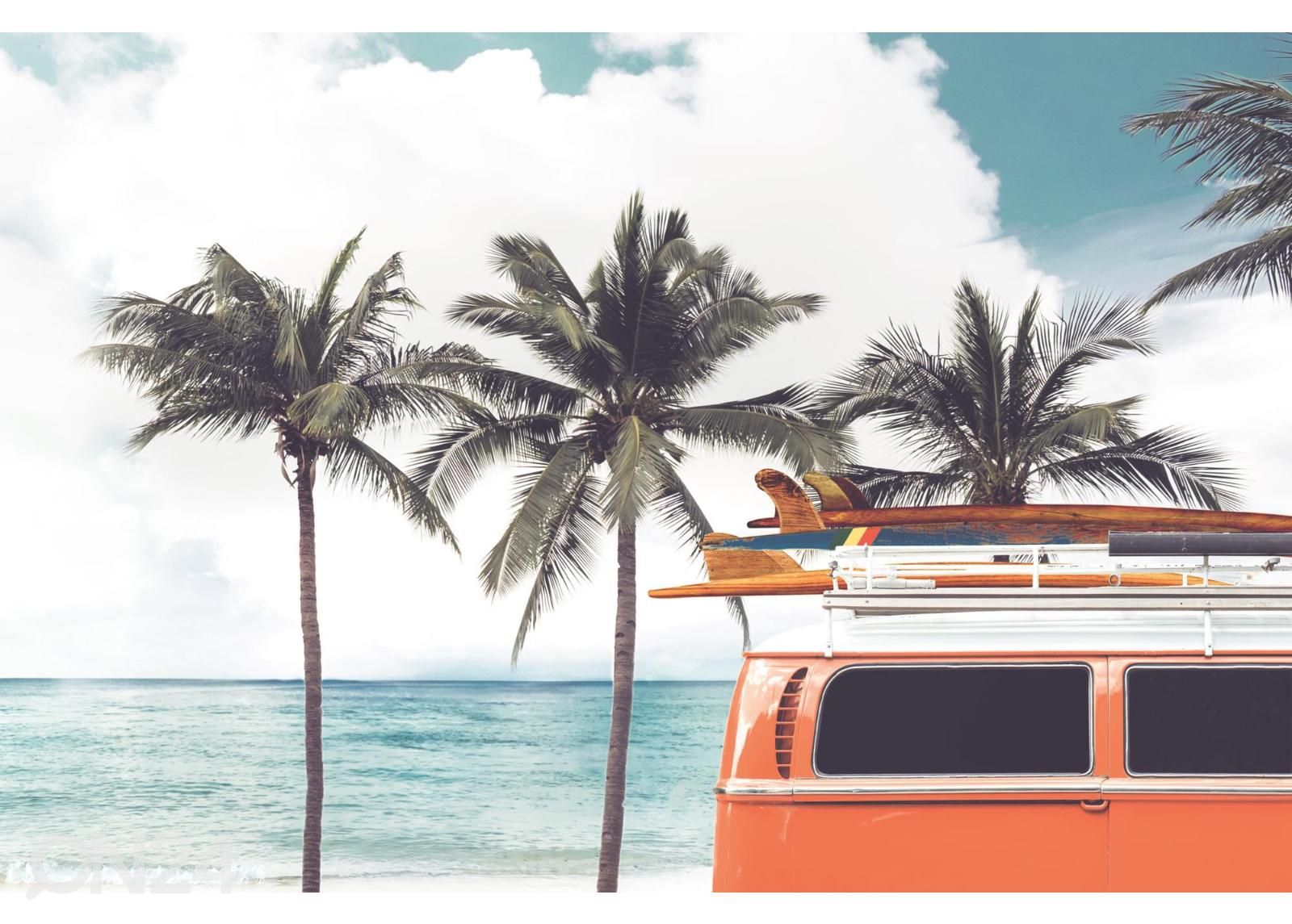 Fliis fototapeet Retro Car At The Beach suurendatud