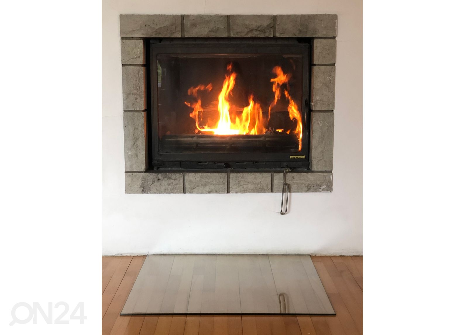 Kaminaesine klaas 88x88x1,2 cm suurendatud