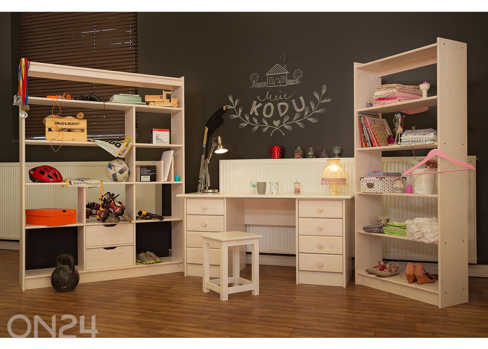 Kirjutuslaud suurendatud