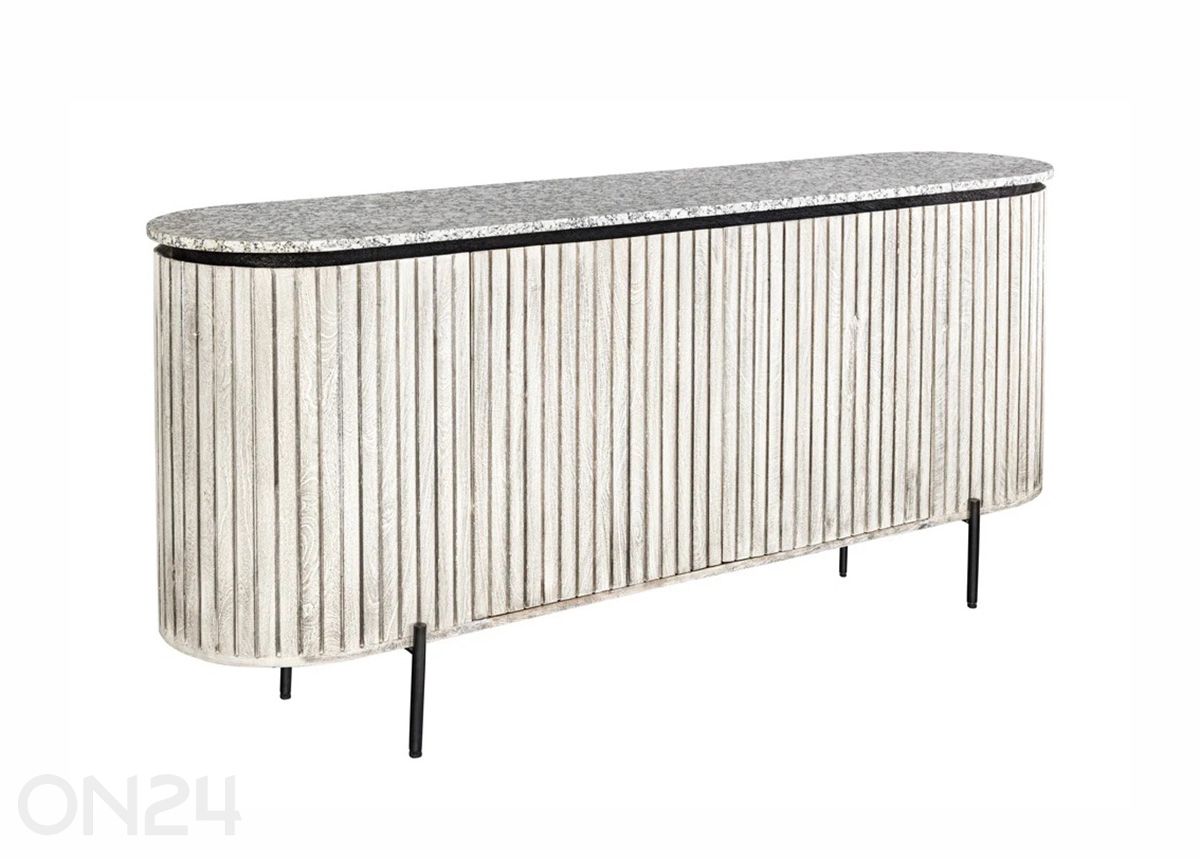 Kummut Adlon suurendatud