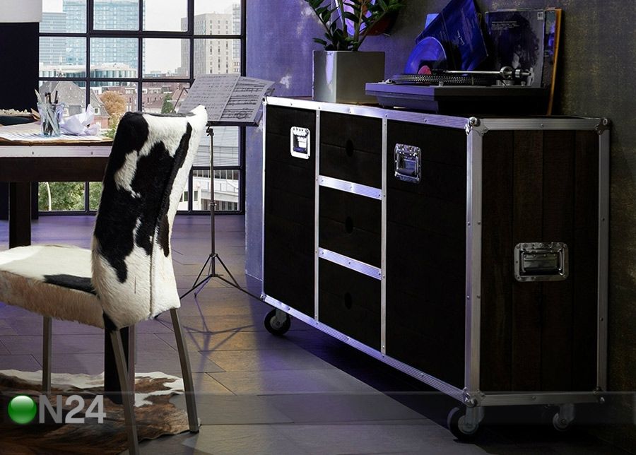 Kummut Dark Roadies suurendatud
