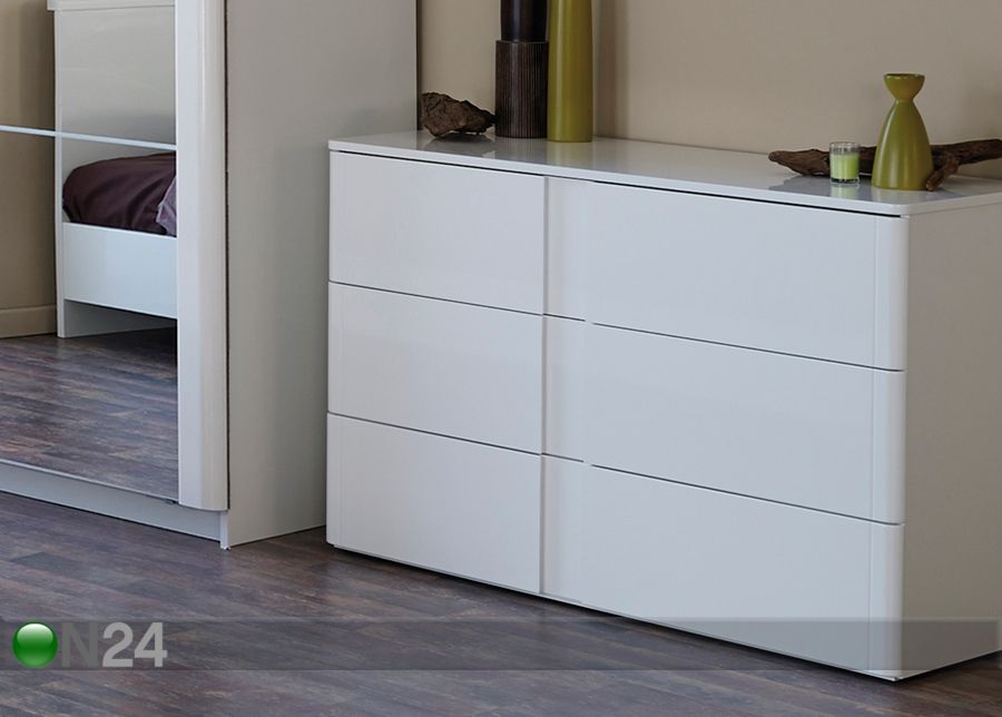 Kummut Wesley suurendatud