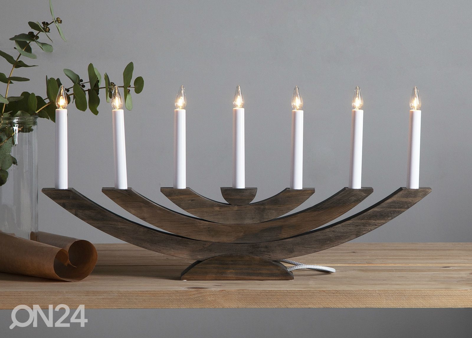 Küünlajalg Navida suurendatud