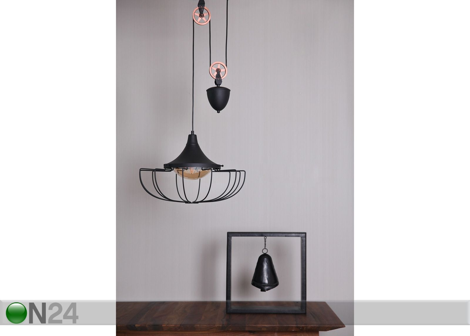 Laelamp Danton II suurendatud